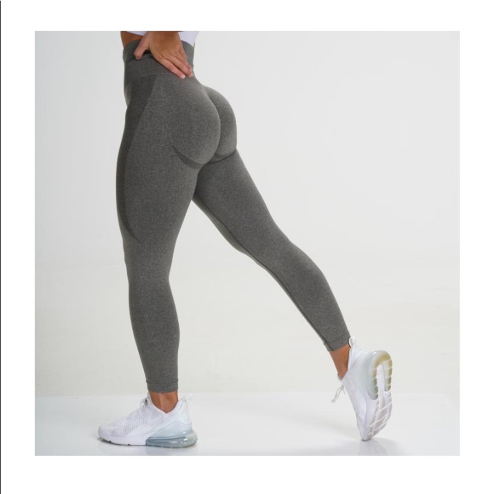 khaki green nvgtn leggings